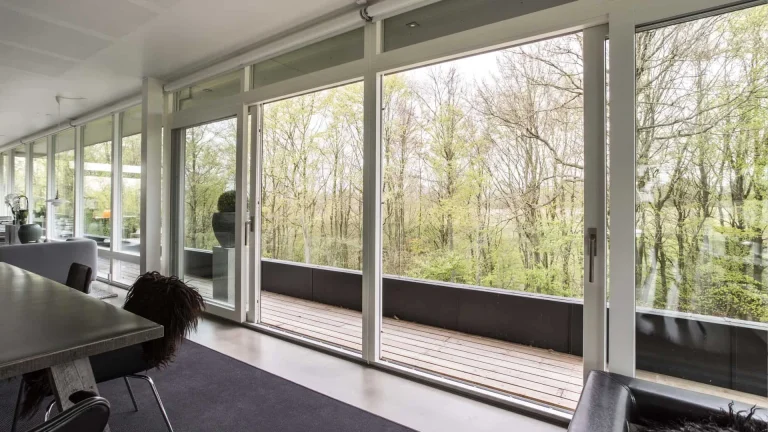 Top_SlidingDoor