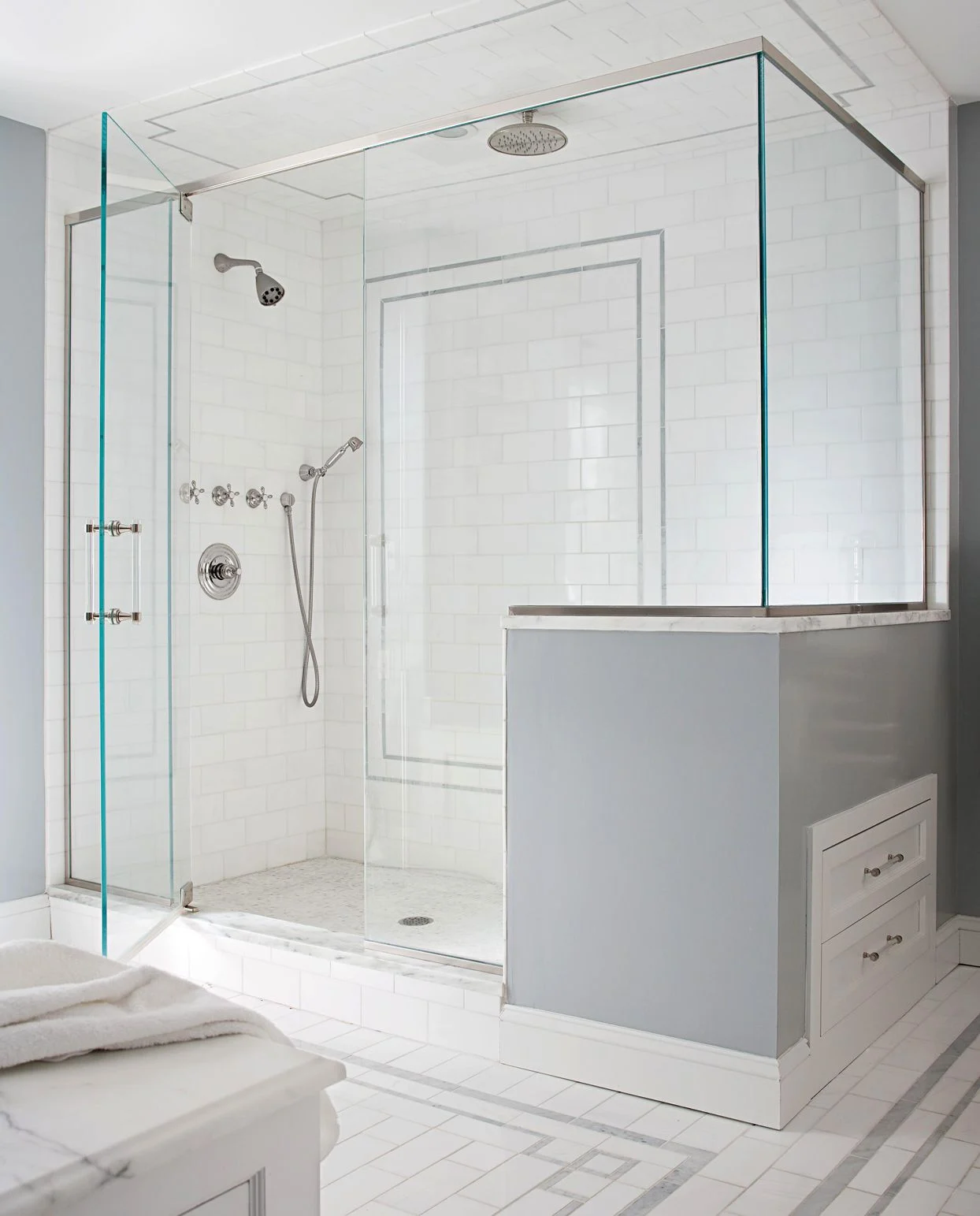 two-person-shower-rooms