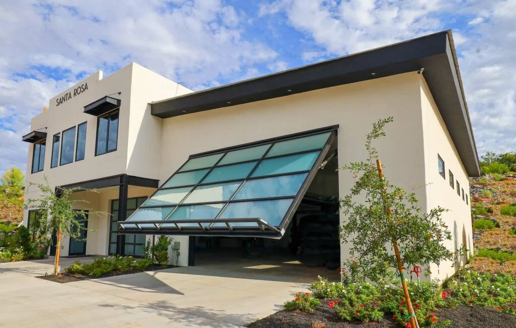 Tilt-Up-Garage-Doors